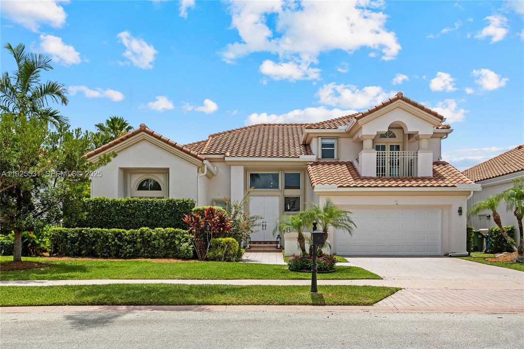 For Sale: $1,399,000 (3 beds, 3 baths, 3096 Square Feet)