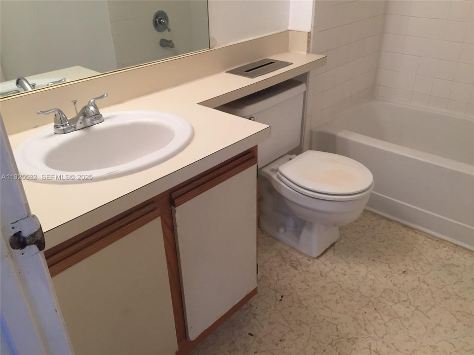 В аренду: $1,750 (1 спален, 1 ванн, 754 Квадратных фут)