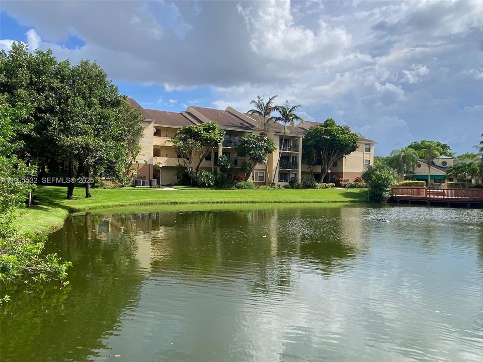 В аренду: $1,750 (1 спален, 1 ванн, 754 Квадратных фут)