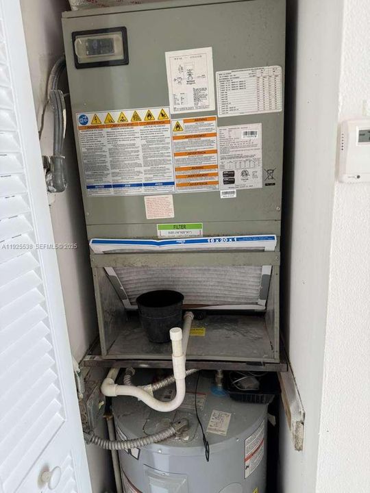 For Rent: $1,700 (1 beds, 1 baths, 740 Square Feet)