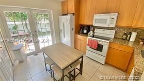 For Sale: $608,900 (3 beds, 2 baths, 1409 Square Feet)