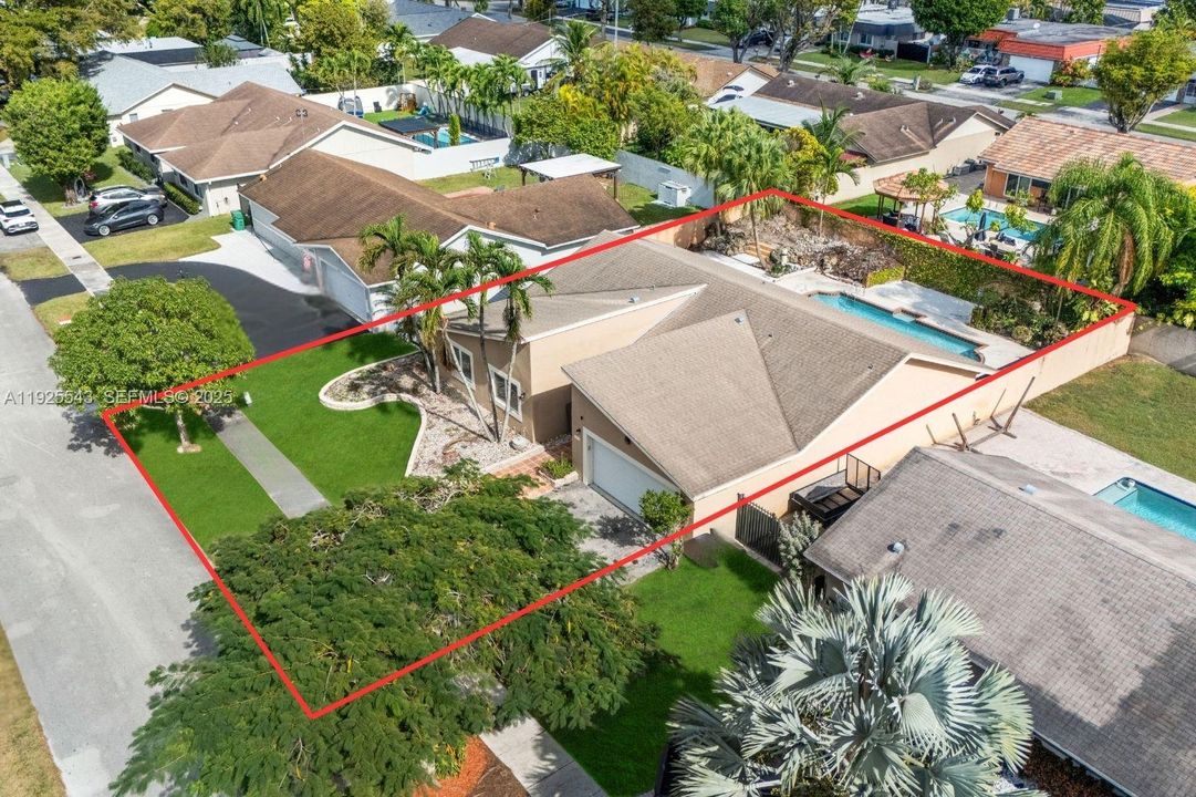 For Sale: $769,000 (4 beds, 2 baths, 2112 Square Feet)