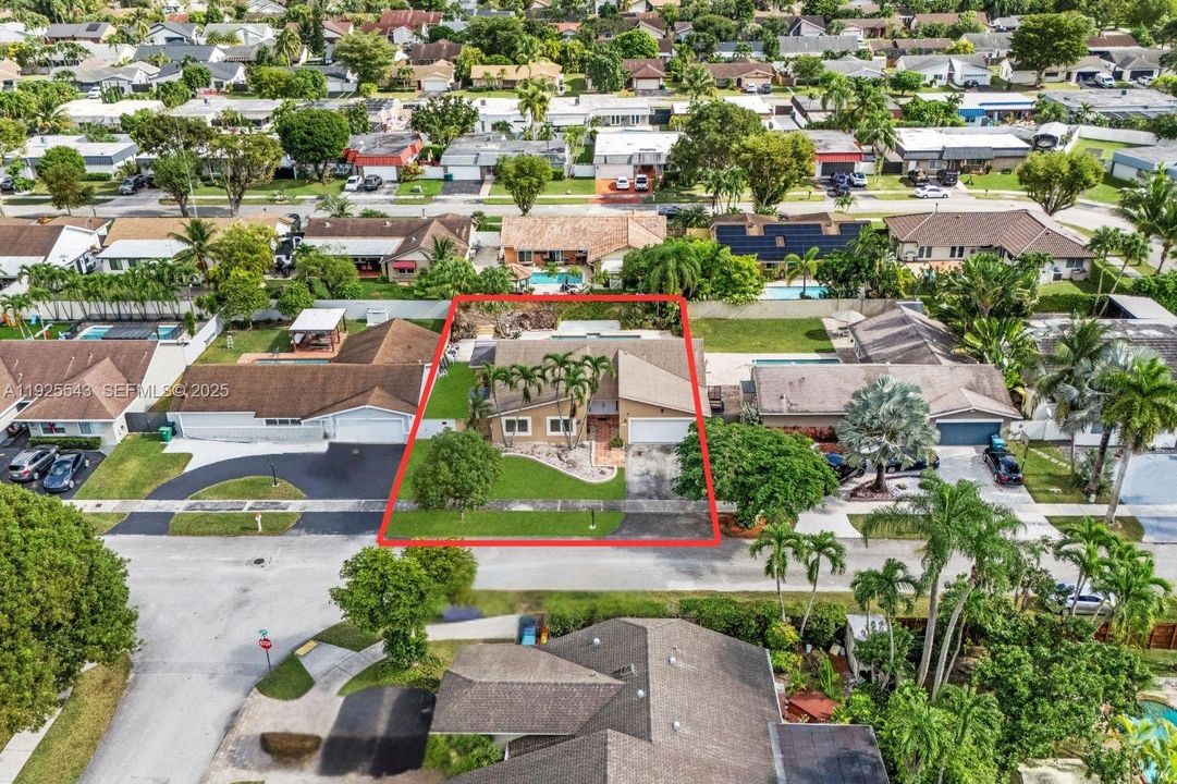 For Sale: $769,000 (4 beds, 2 baths, 2112 Square Feet)