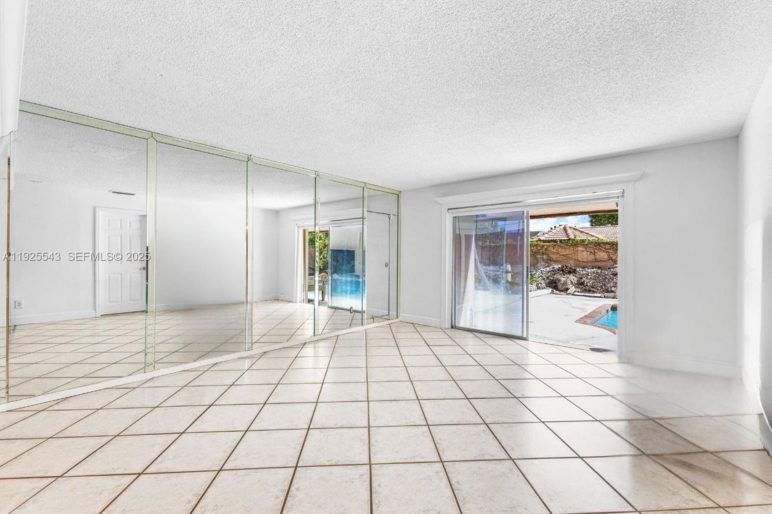 For Sale: $769,000 (4 beds, 2 baths, 2112 Square Feet)