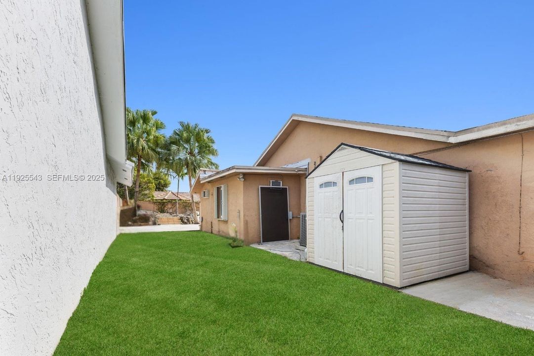 For Sale: $769,000 (4 beds, 2 baths, 2112 Square Feet)