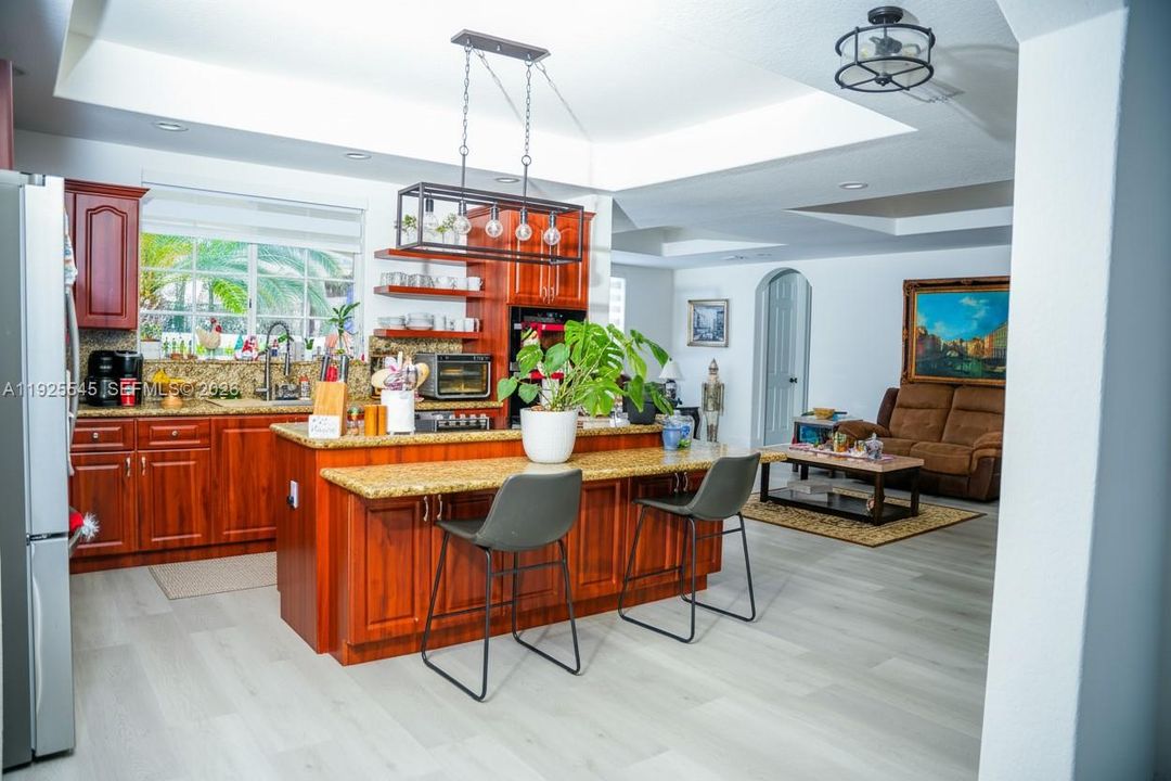 На продажу: $1,495,000 (5 спален, 4 ванн, 0 Квадратных фут)