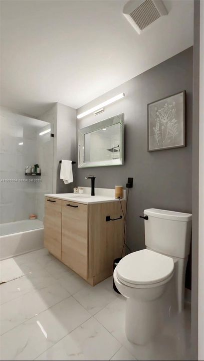 En Venta: $1,700,000 (4 camas, 4 baños, 1123 Pies cuadrados)