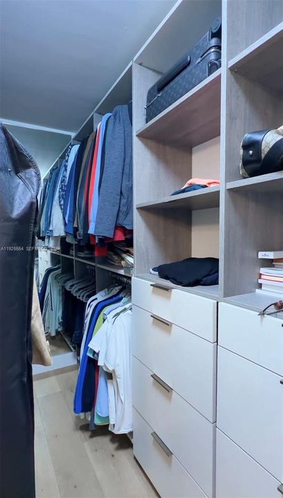 En Venta: $1,700,000 (4 camas, 4 baños, 1123 Pies cuadrados)