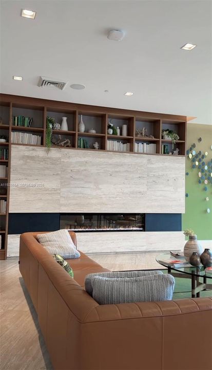 En Venta: $1,700,000 (4 camas, 4 baños, 1123 Pies cuadrados)