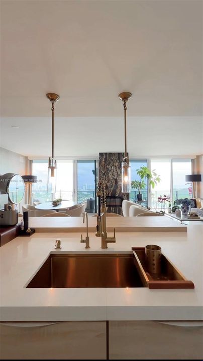 En Venta: $1,700,000 (4 camas, 4 baños, 1123 Pies cuadrados)