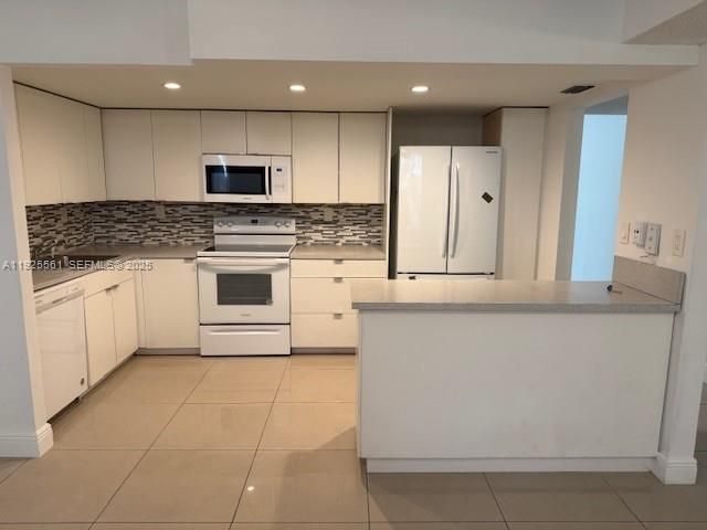 For Rent: $2,500 (2 beds, 2 baths, 1170 Square Feet)