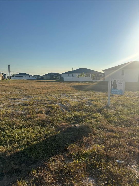 待售: $55,000 (0.23 acres)