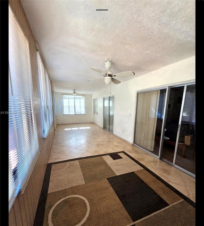 На продажу: $630,000 (4 спален, 2 ванн, 2462 Квадратных фут)