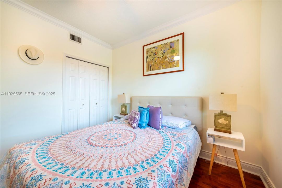 На продажу: $599,900 (3 спален, 2 ванн, 1518 Квадратных фут)