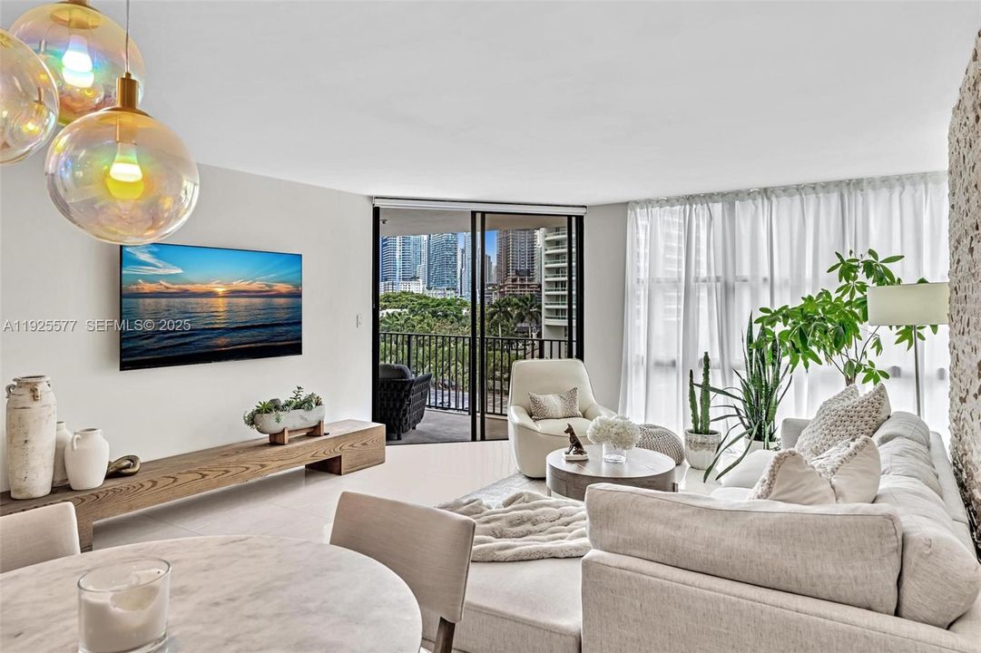 For Sale: $2,500,000 (1 beds, 1 baths, 1064 Square Feet)