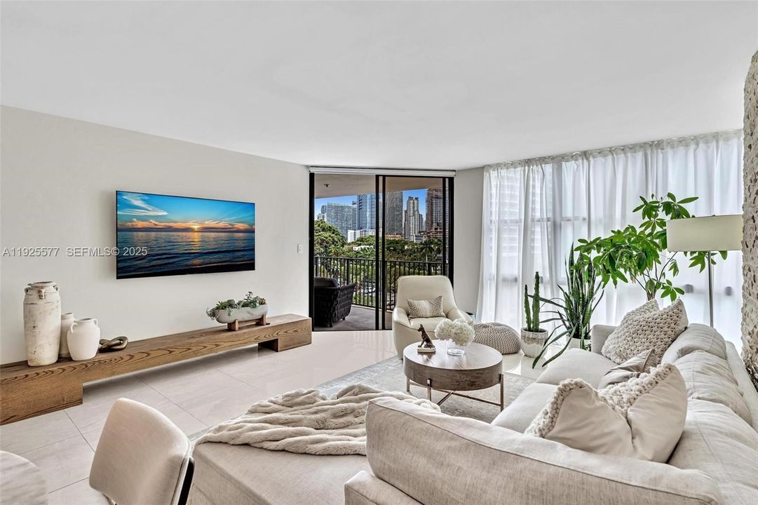 For Sale: $2,500,000 (1 beds, 1 baths, 1064 Square Feet)