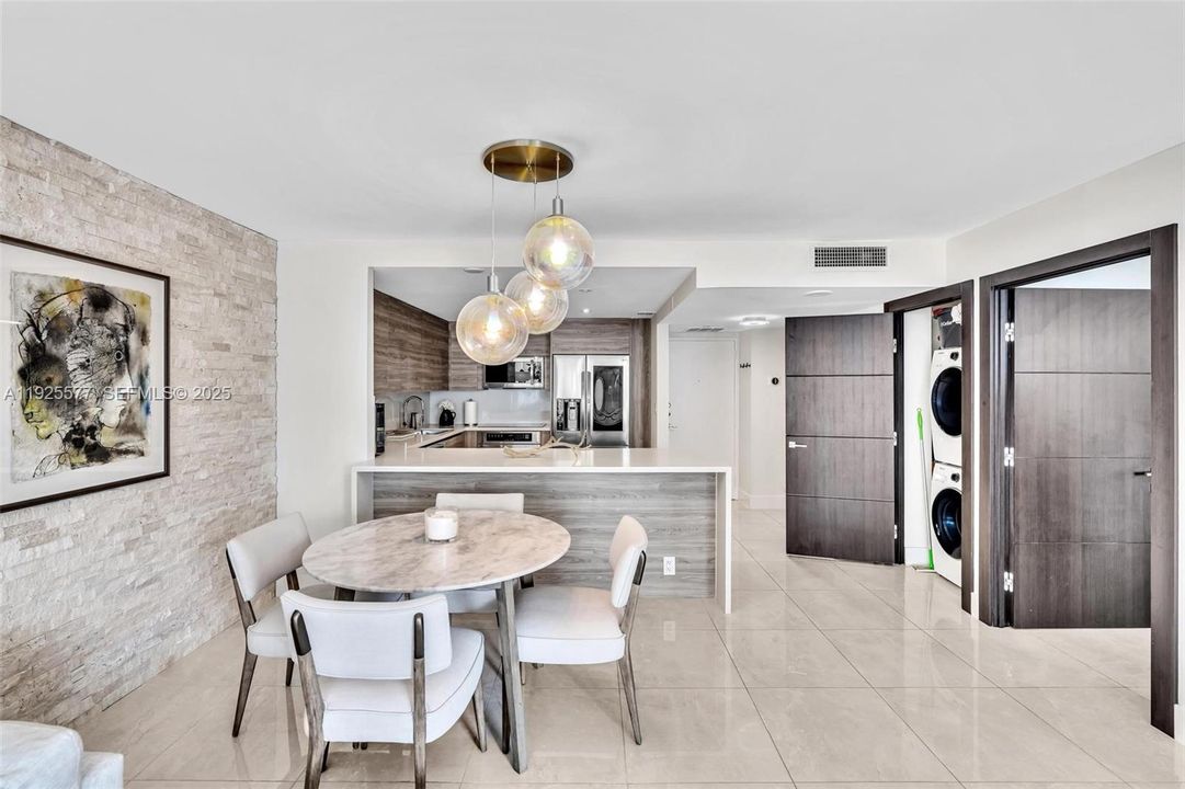 For Sale: $2,500,000 (1 beds, 1 baths, 1064 Square Feet)