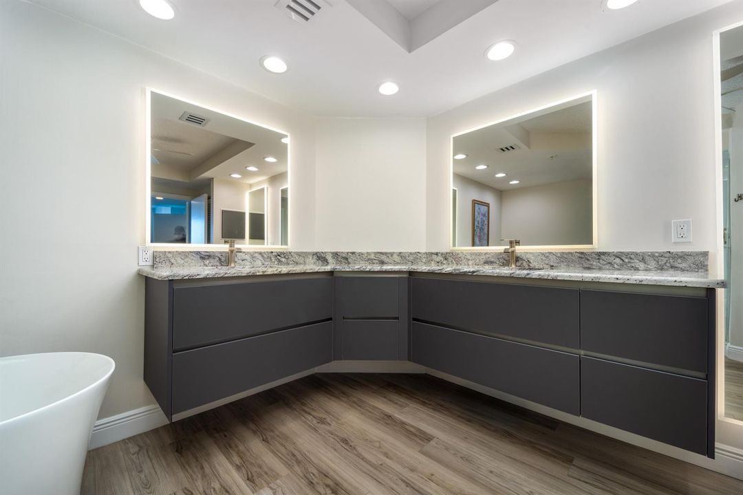8650 S Ocean Drive-36