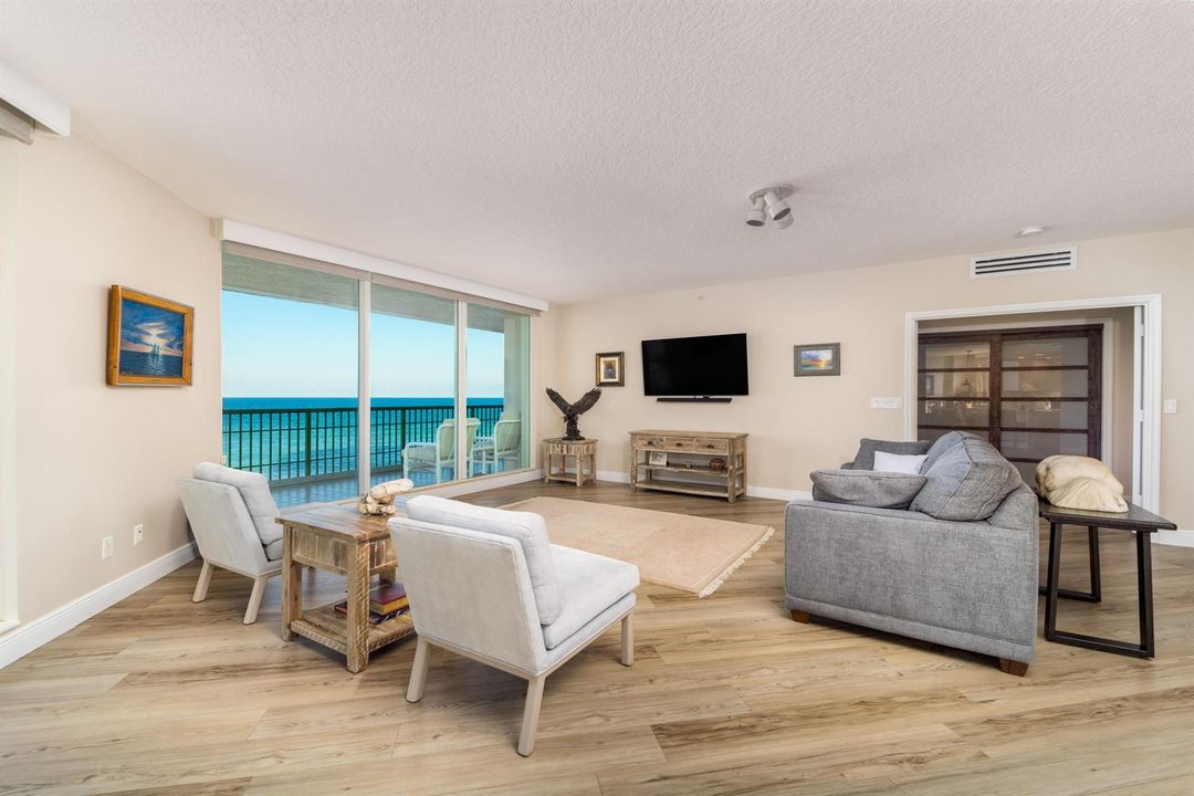 8650 S Ocean Drive-21