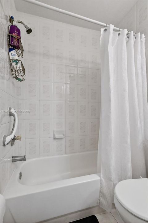 待售: $450,000 (3 贝兹, 2 浴室, 1345 平方英尺)