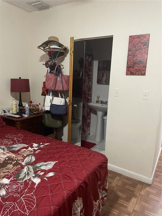 For Sale: $580,448 (4 beds, 3 baths, 1849 Square Feet)