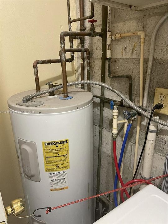 For Sale: $580,448 (4 beds, 3 baths, 1849 Square Feet)