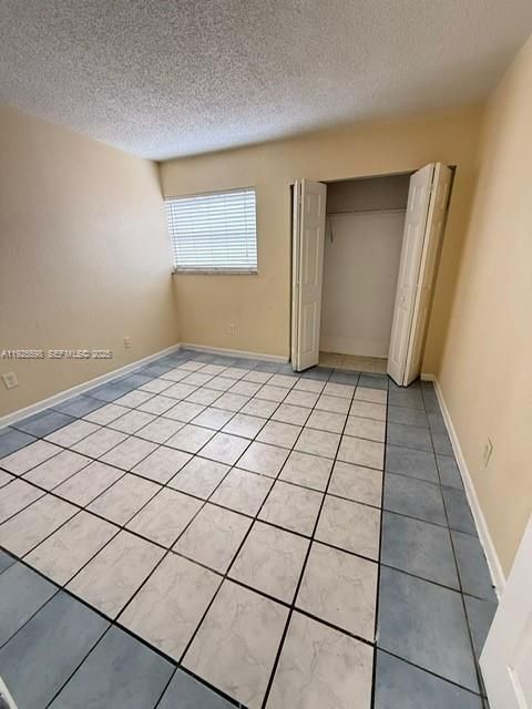 For Rent: $1,990 (3 beds, 2 baths, 1237 Square Feet)