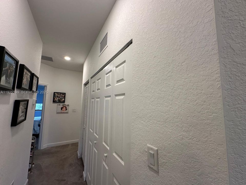 На продажу: $467,000 (3 спален, 2 ванн, 1694 Квадратных фут)