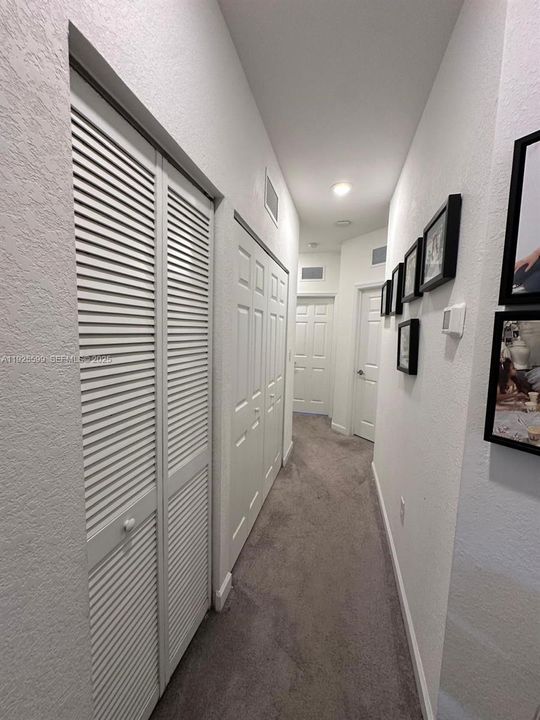 На продажу: $467,000 (3 спален, 2 ванн, 1694 Квадратных фут)