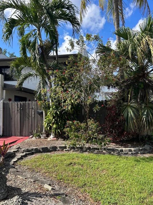 待售: $491,990 (3 贝兹, 2 浴室, 1378 平方英尺)