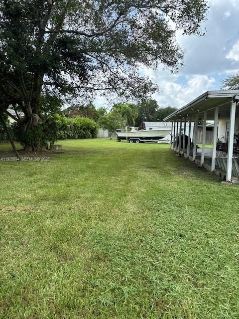 For Rent: $3,800 (4 beds, 2 baths, 1800 Square Feet)