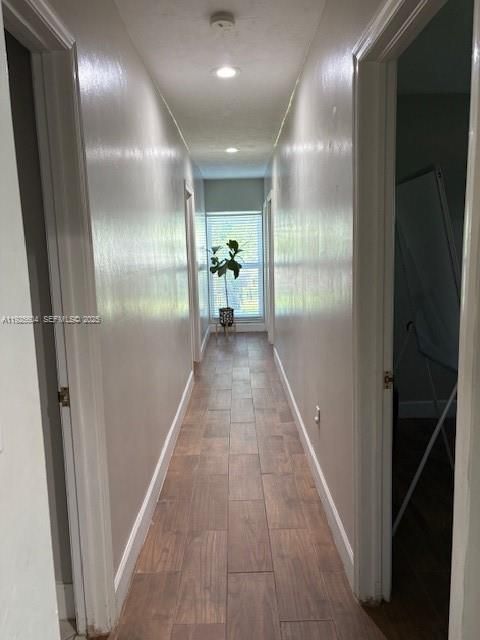 For Rent: $3,800 (4 beds, 2 baths, 1800 Square Feet)