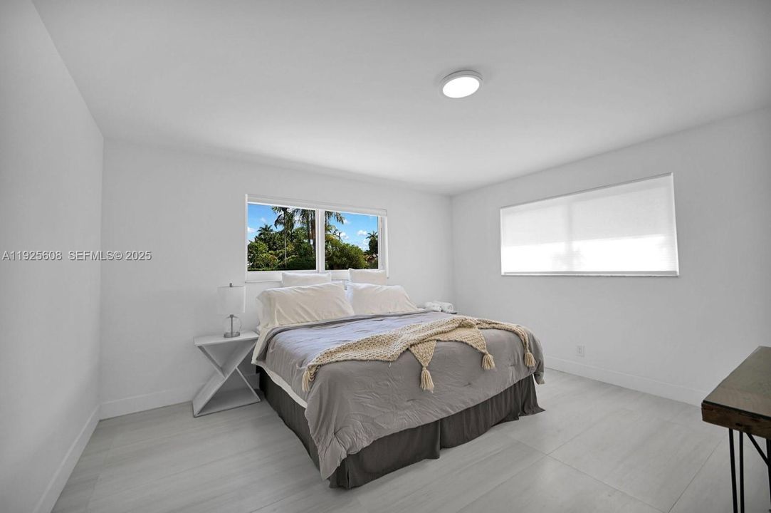 На продажу: $748,000 (3 спален, 2 ванн, 1332 Квадратных фут)