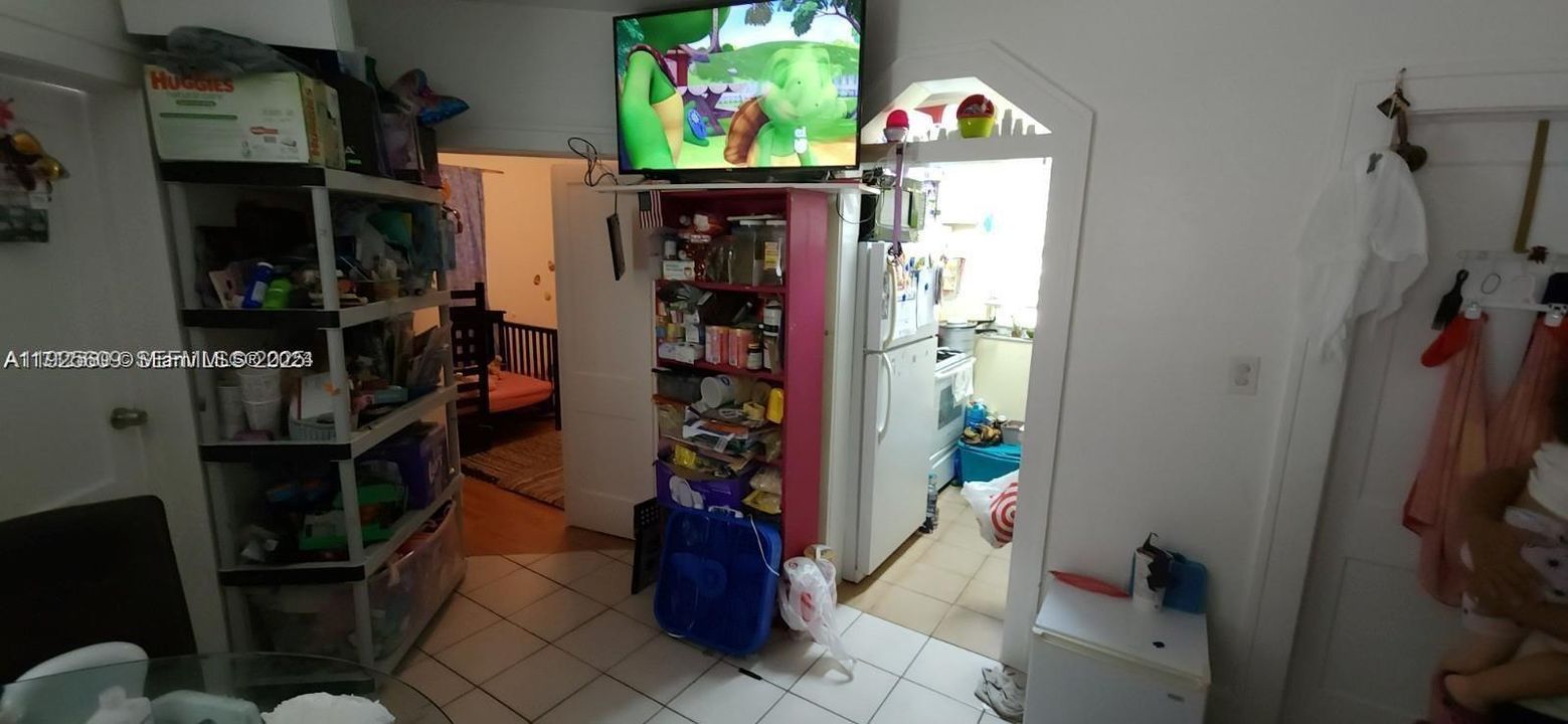 For Sale: $1,150,000 (0 beds, 0 baths, 2784 Square Feet)