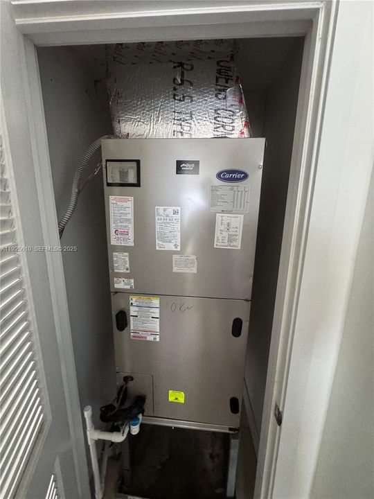 出租: $6,600 (5 贝兹, 5 浴室, 3381 平方英尺)