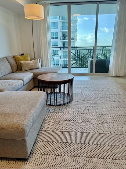 En Renta: $2,600 (1 camas, 1 baños, 823 Pies cuadrados)