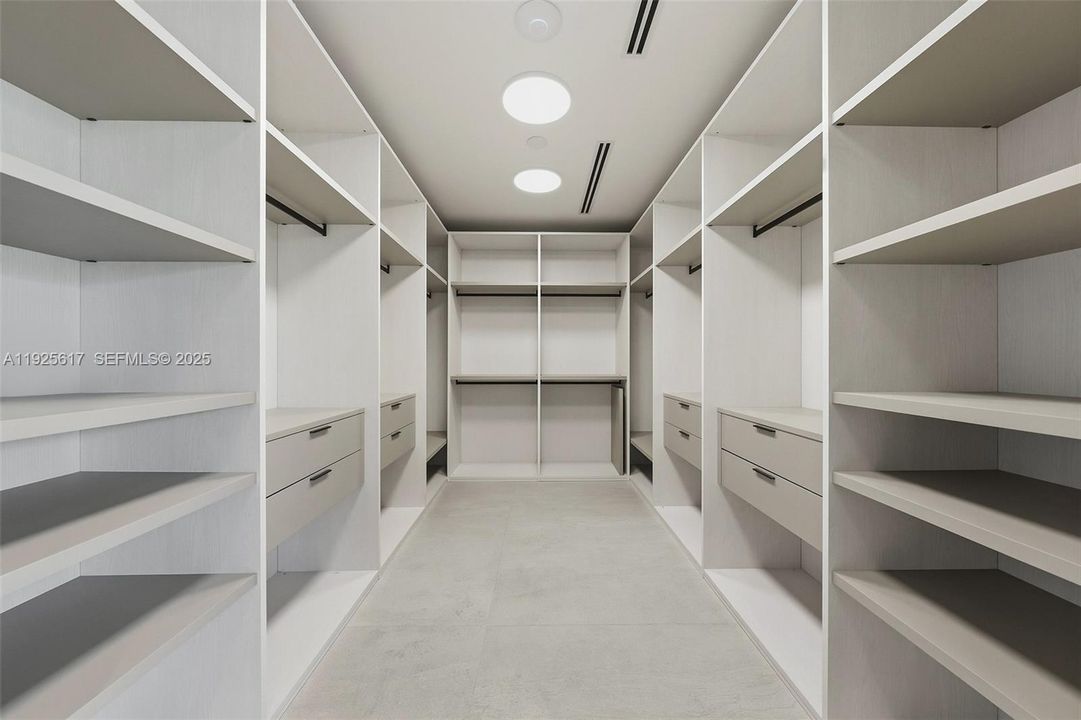 En Venta: $7,750,000 (5 camas, 5 baños, 0 Pies cuadrados)