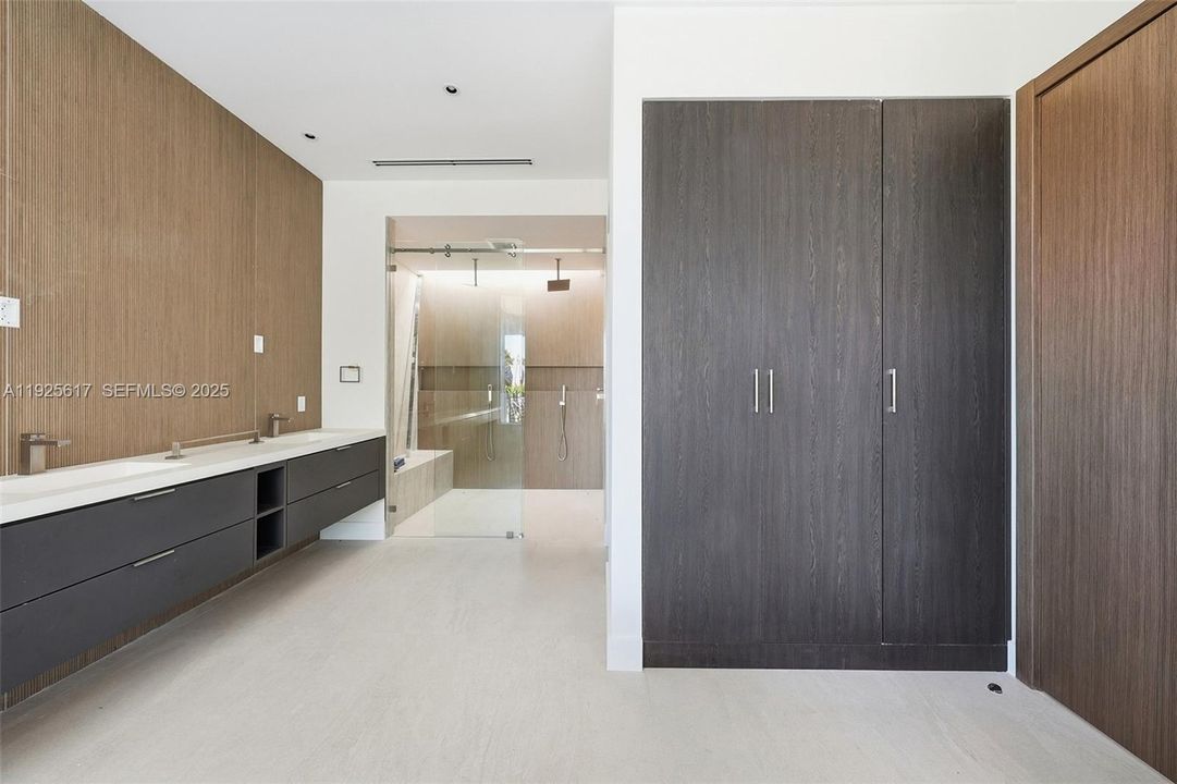 En Venta: $7,750,000 (5 camas, 5 baños, 0 Pies cuadrados)