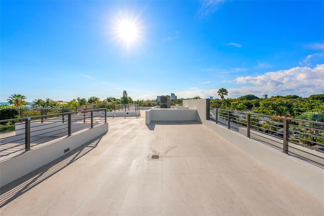 En Venta: $7,750,000 (5 camas, 5 baños, 0 Pies cuadrados)