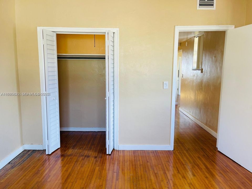 For Sale: $870,000 (0 beds, 0 baths, 2563 Square Feet)