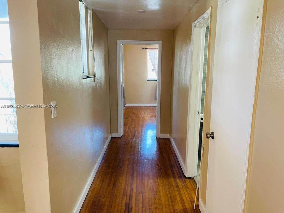 For Sale: $870,000 (0 beds, 0 baths, 2563 Square Feet)