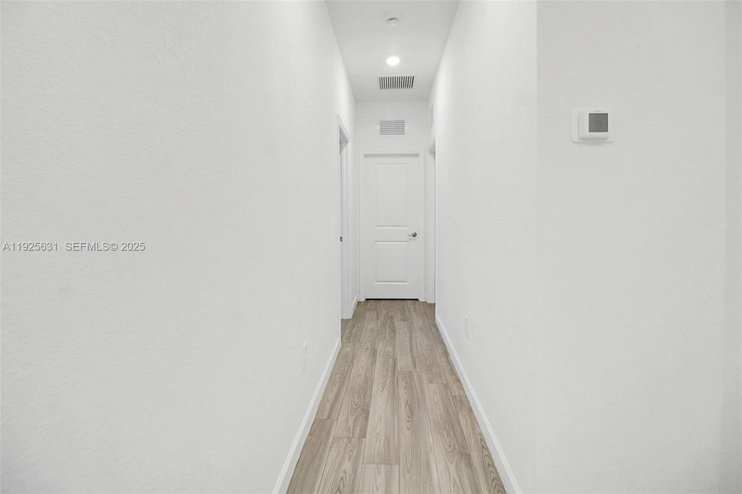 For Sale: $730,000 (5 beds, 3 baths, 3033 Square Feet)