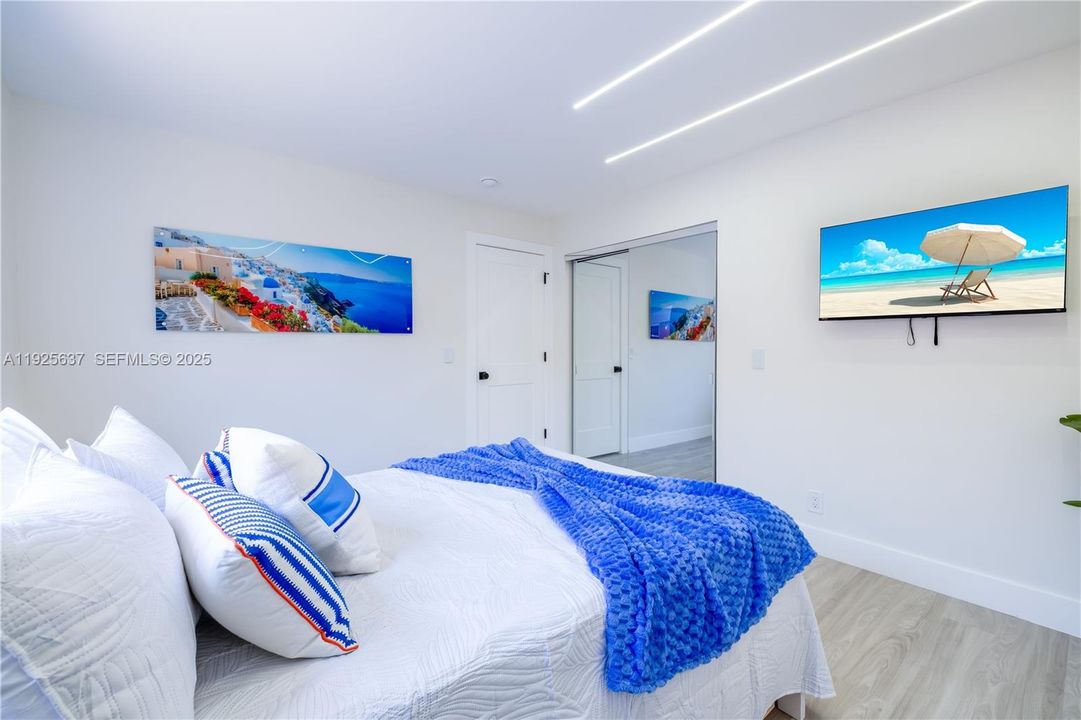 待售: $1,600,000 (0 贝兹, 0 浴室, 1495 平方英尺)