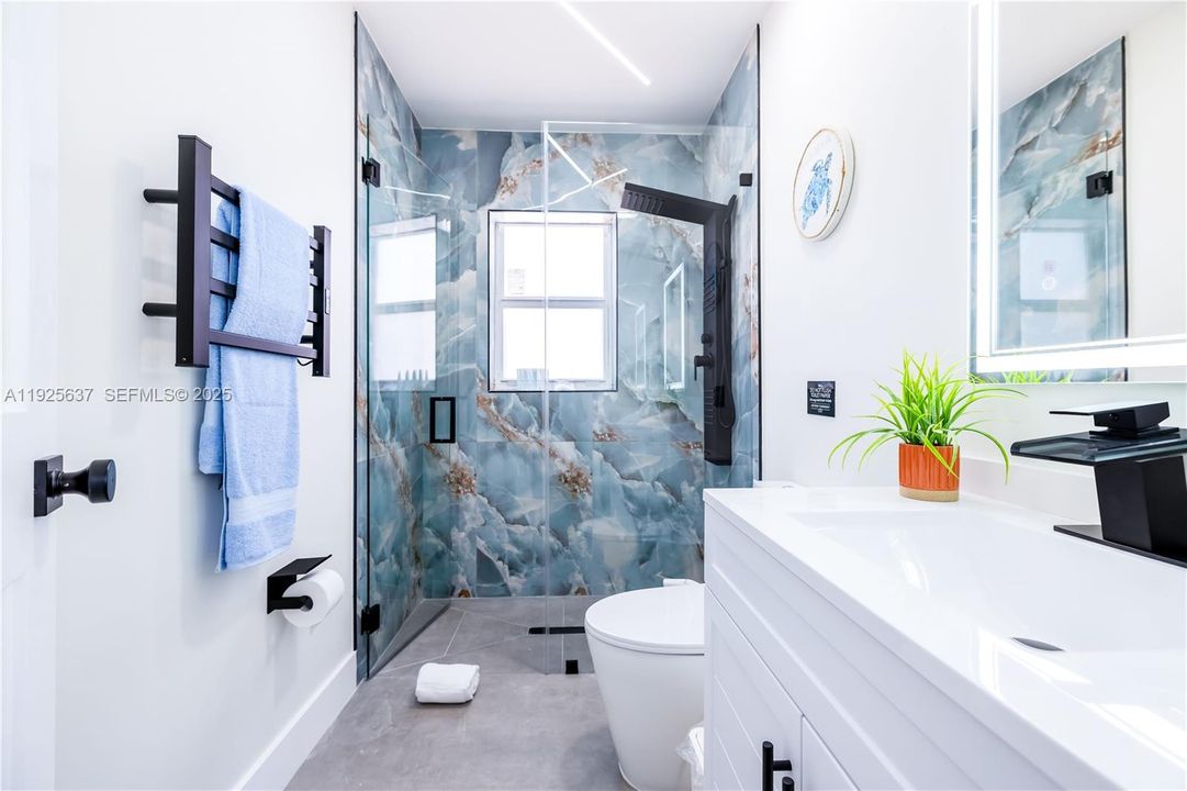 待售: $1,600,000 (0 贝兹, 0 浴室, 1495 平方英尺)