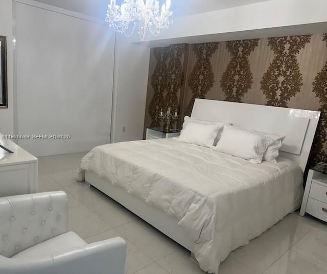 待售: $890,000 (1 贝兹, 1 浴室, 896 平方英尺)