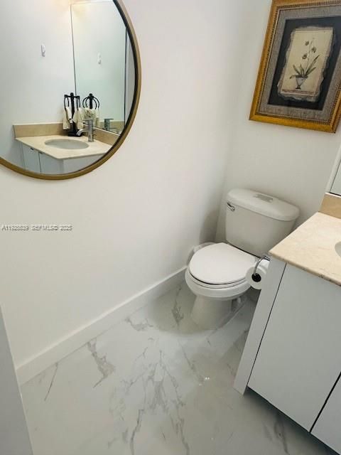 待售: $890,000 (1 贝兹, 1 浴室, 896 平方英尺)