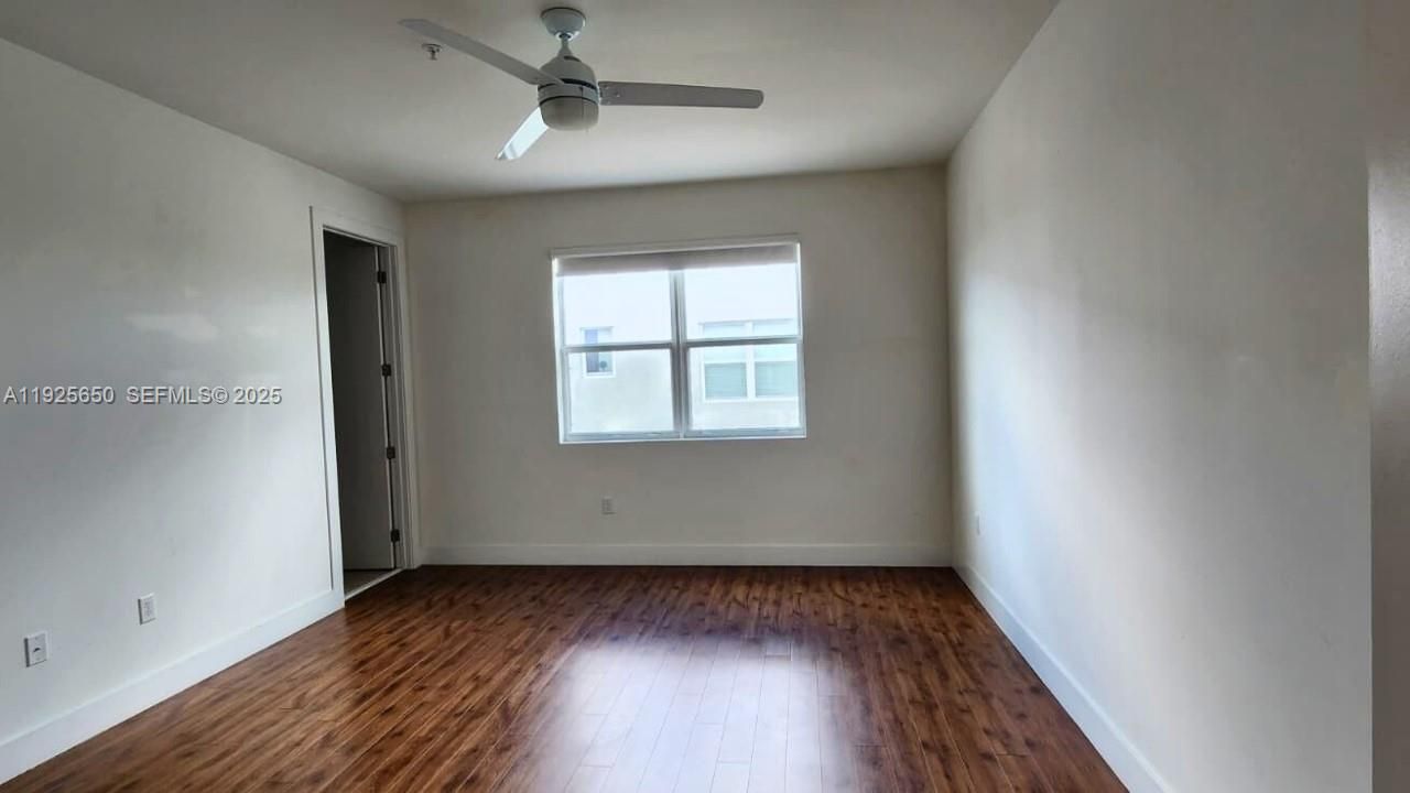 For Rent: $2,800 (2 beds, 2 baths, 1225 Square Feet)
