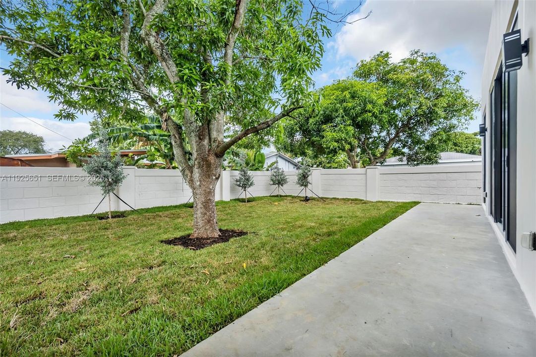 待售: $769,000 (3 贝兹, 3 浴室, 2276 平方英尺)