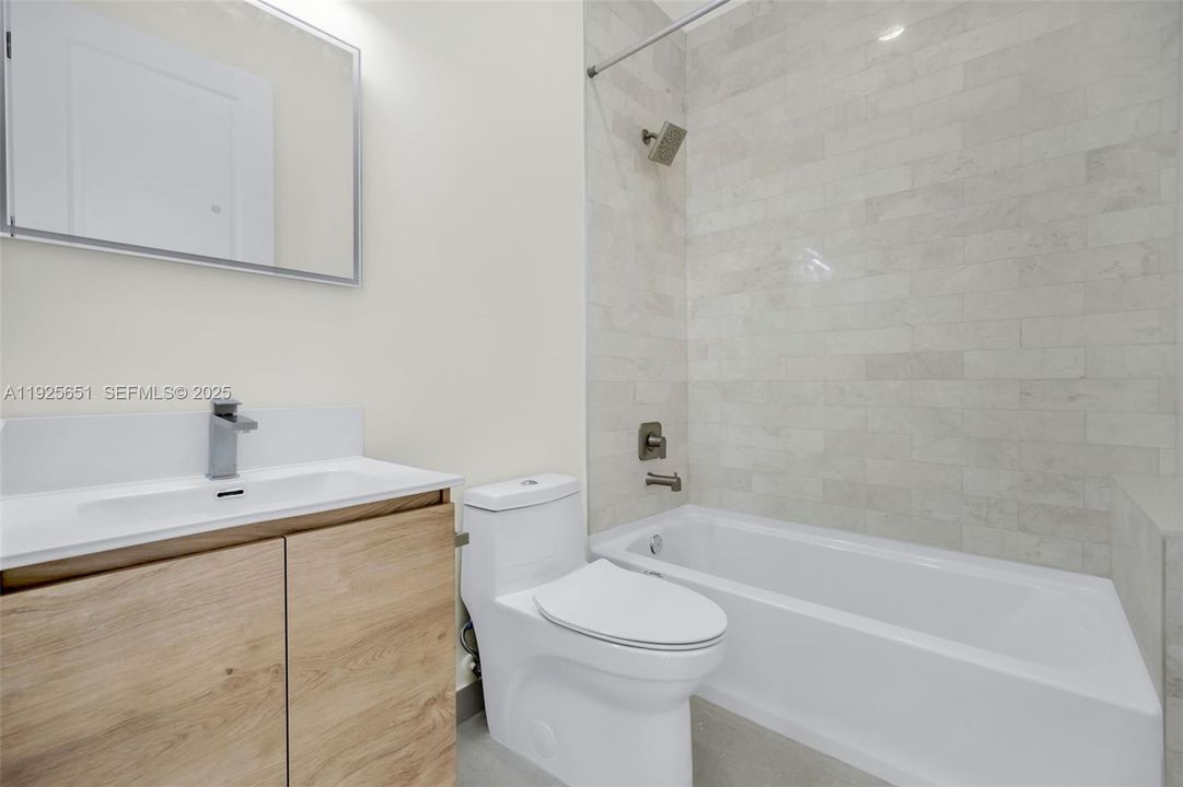 待售: $769,000 (3 贝兹, 3 浴室, 2276 平方英尺)