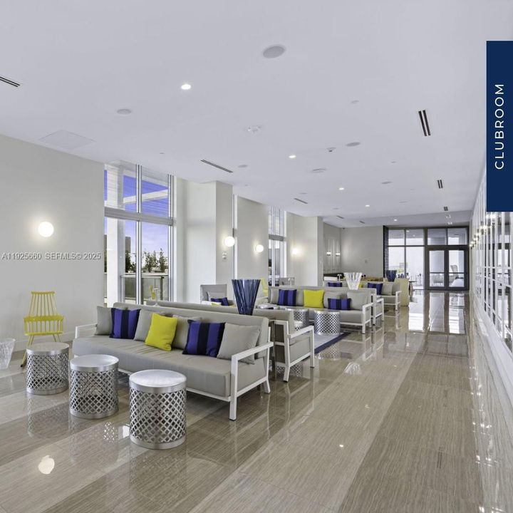 В аренду: $3,100 (2 спален, 2 ванн, 968 Квадратных фут)